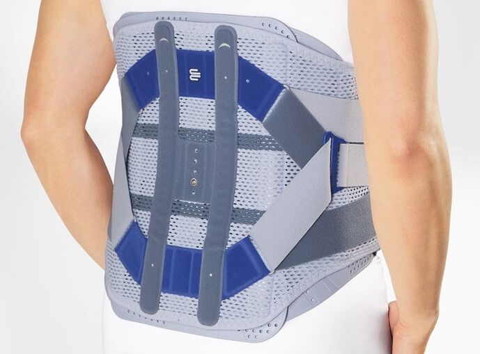 Loading corset after surgical treatment of lumbar osteochondrose